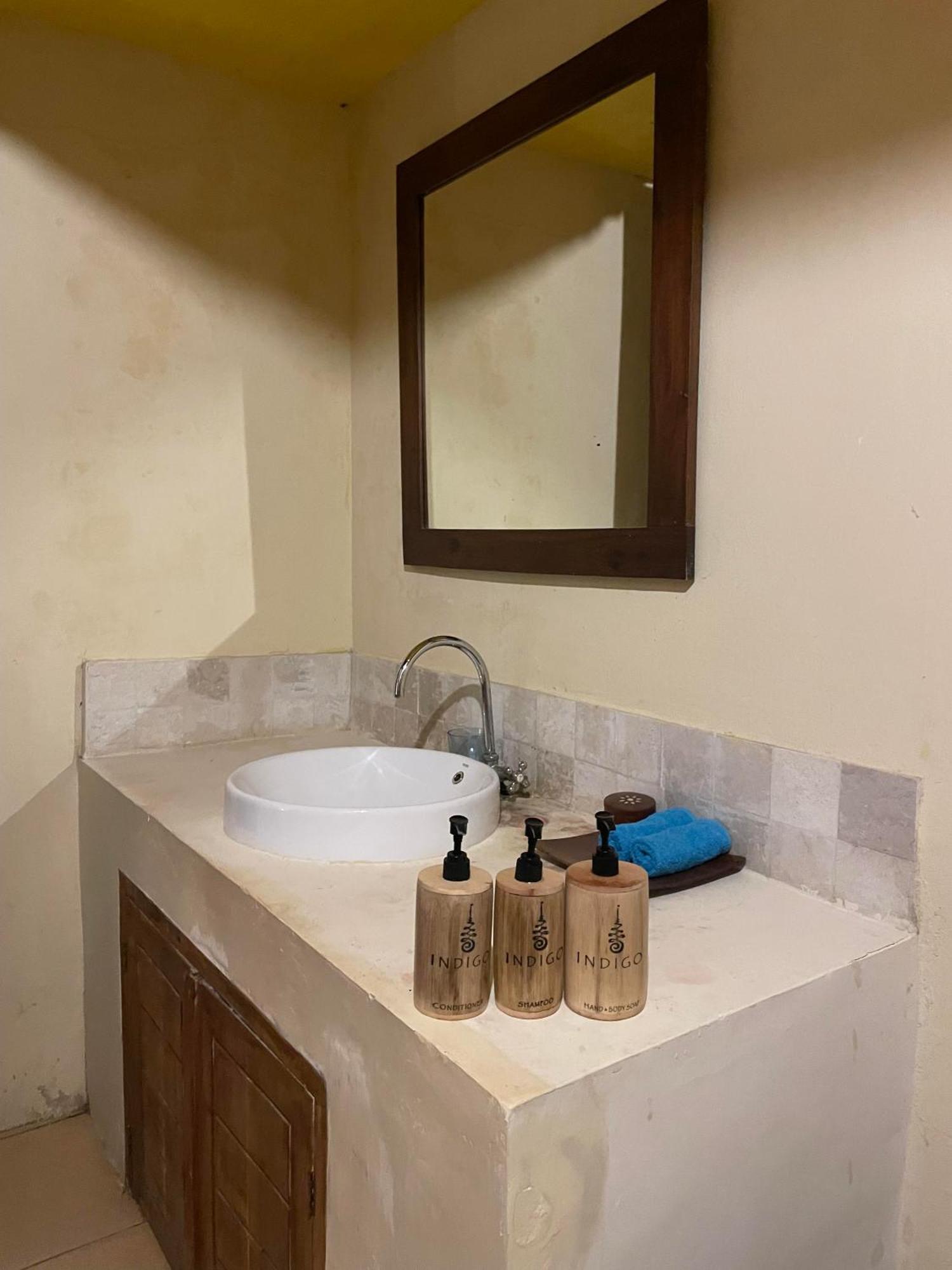 Indigo Bungalows غيلي تراوانغان المظهر الخارجي الصورة